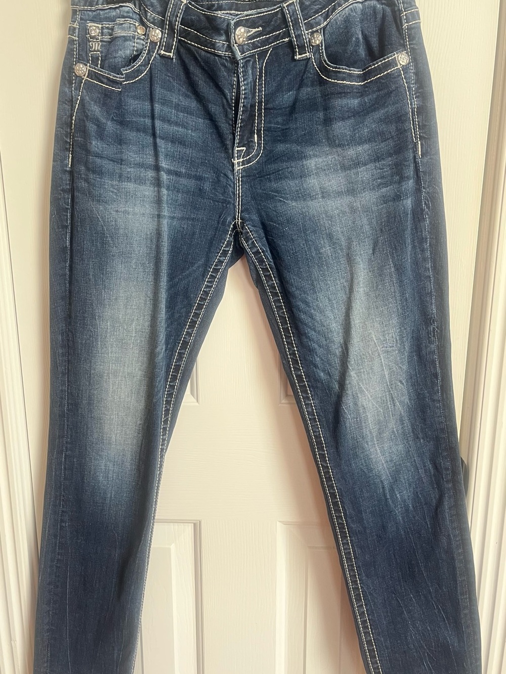 Miss Me Women's Dark Blue Skinny Jeans with White Topstitch